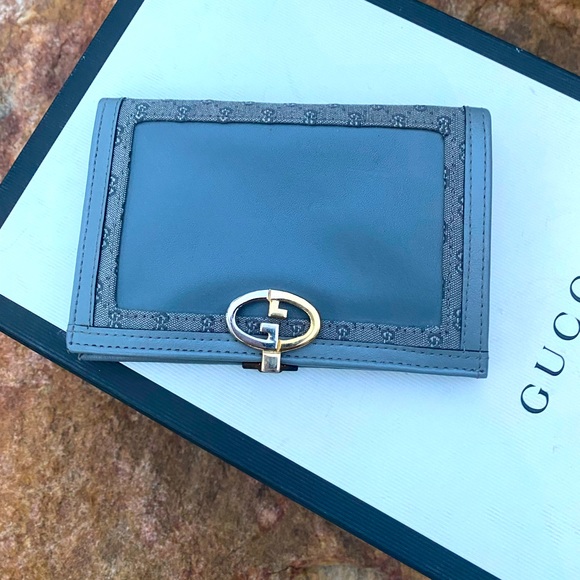Vintage Epic GUCCI two tone logo clasp tri gray wallet - Picture 1 of 7